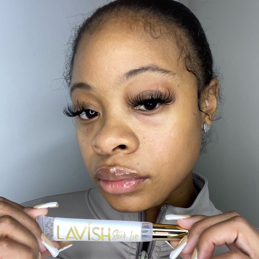Lavish Stick Lip Best Homemade Lip Gloss
No-Sticky-Icky 
No White Residue!